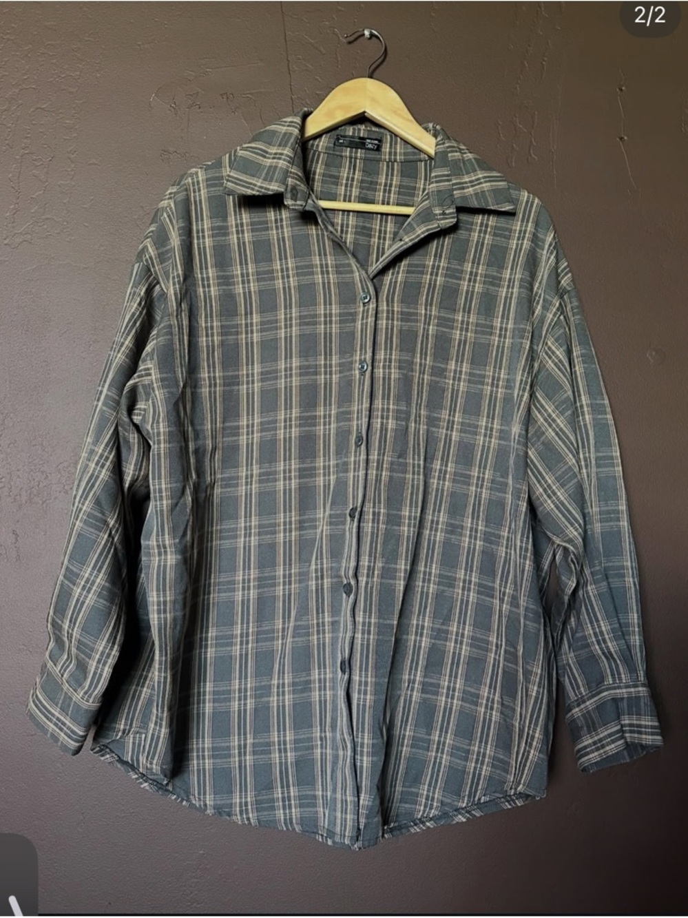 Button-Up Plaid Shirt in Tan and Cream